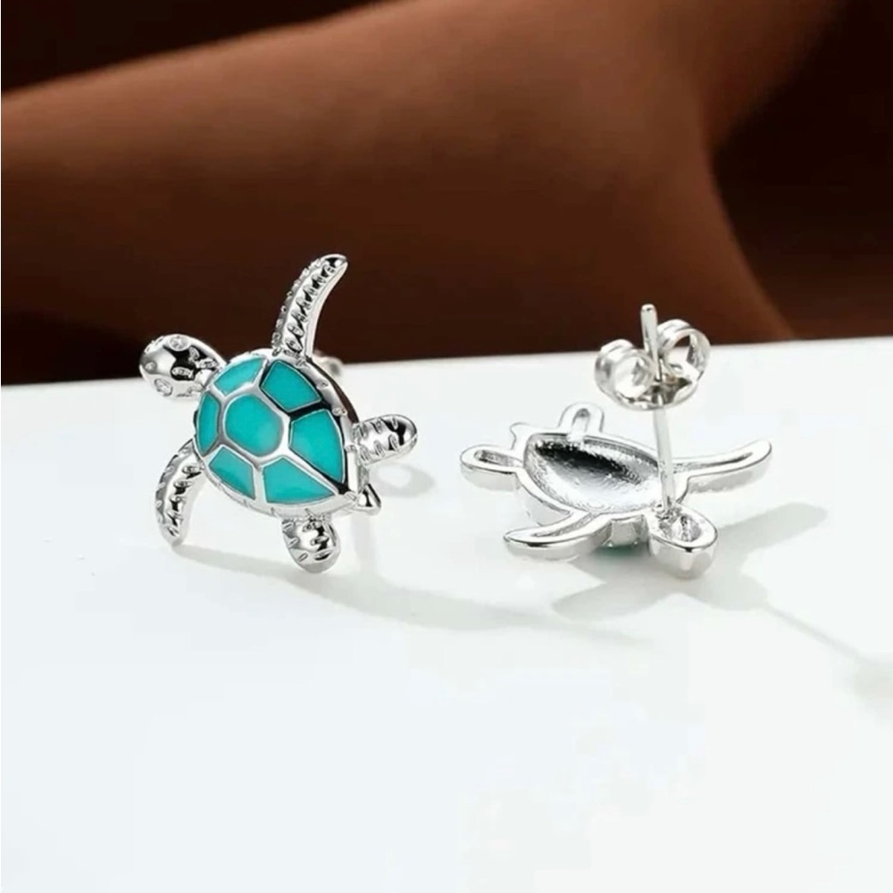 $7 Turtle stud earrings